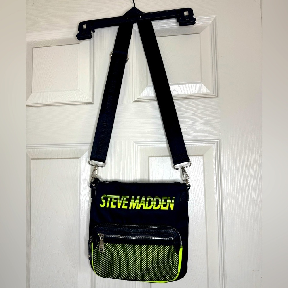 Steve Madden Black and Green Crossbody Bag